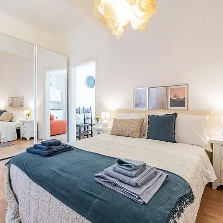 Fuga Tra Citta E Lungolago A Desenzano Apartamento Desenzano del Garda