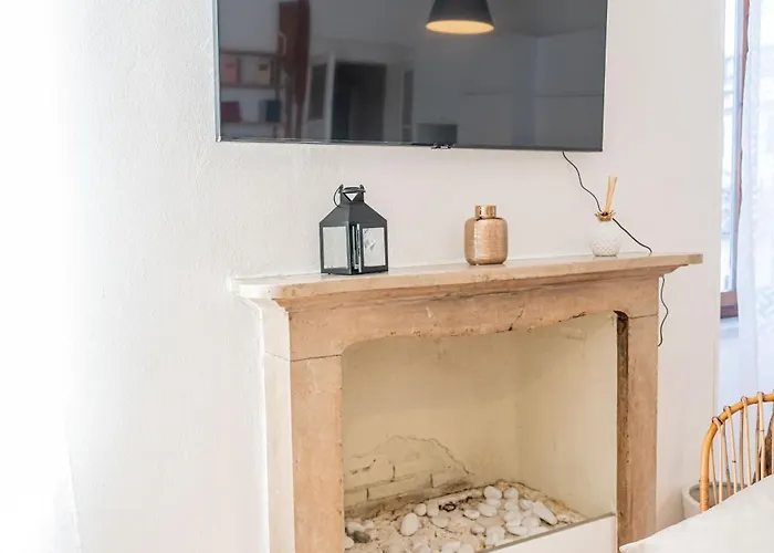 Fuga Tra Citta E Lungolago A Desenzano * Desenzano del Garda