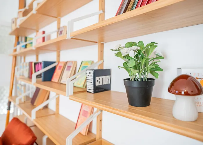 Fuga Tra Citta E Lungolago A Desenzano Apartamento